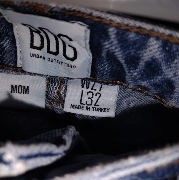 BDG URBAN OUTFITTERS MOM JEANS - W27 L32❗Last Chance To Buy‼️ - Picture 3 of 3